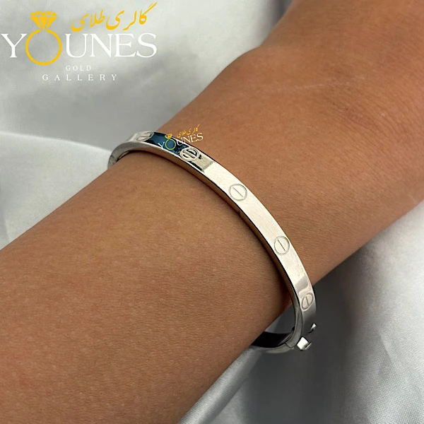 النگو طلا لاو کارتیر سفید